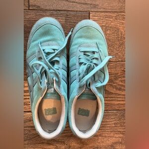 Brand New Onitsuka Tiger Sneakers
